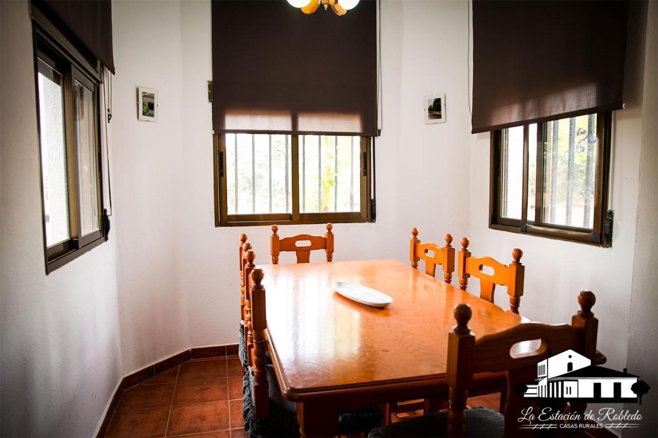 Casas Rurales La Estacion De Robledo Buitenkant foto